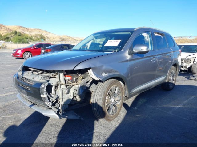 JA4AD3A37HZ021903 Mitsubishi Outlander Se