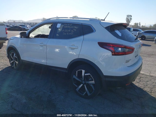 JN1BJ1CV8MW323429 Nissan Rogue Sport Sl Fwd Xtronic Cvt