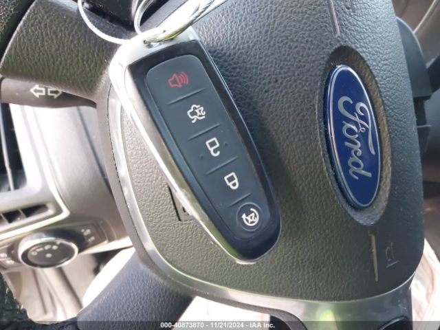 1FADP3J25EL378356 Ford Focus Titanium
