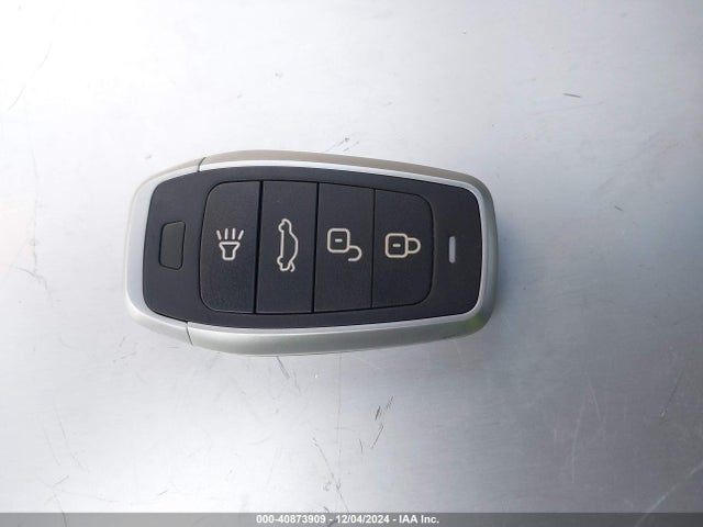3FA6P0H77JR188742 Ford FUSION SE