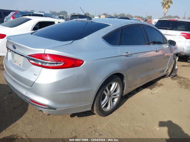 3FA6P0H77JR188742 Ford FUSION SE