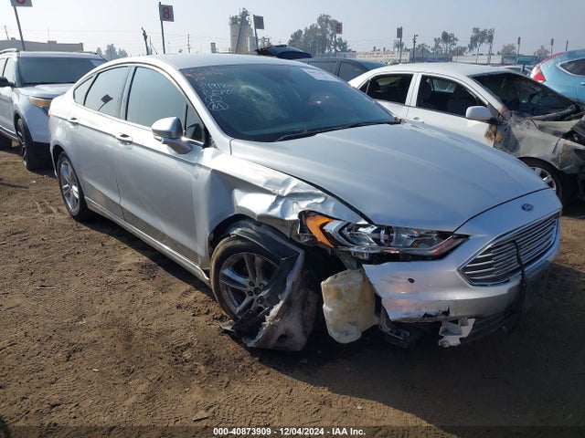 3FA6P0H77JR188742 Ford FUSION SE