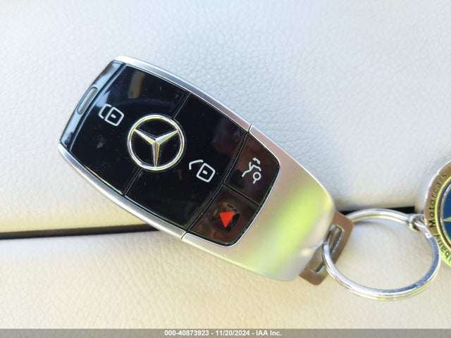 WDDZF4JB8JA432981 Mercedes-Benz E 300