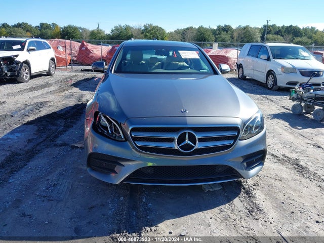 WDDZF4JB8JA432981 Mercedes-Benz E 300
