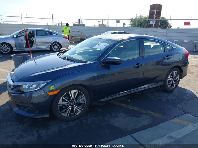 Honda Civic Ex-t 2018 JHMFC1F31JX023092 Image 2