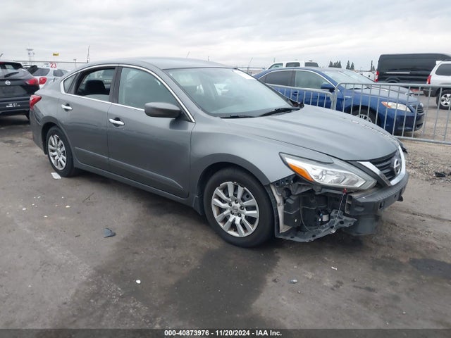 2017 1N4AL3AP1HC212625 main image