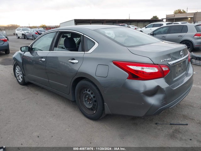 Nissan Altima 2.5 S 2017 1N4AL3AP1HC212625 Image 15