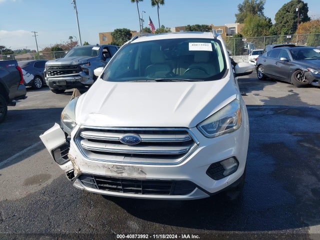 Ford Escape Titanium 2017 1FMCU0J95HUE09030 Image 12