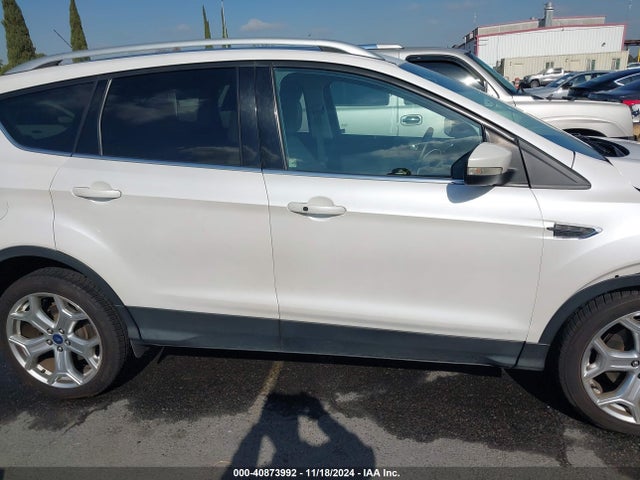 Ford Escape Titanium 2017 1FMCU0J95HUE09030 Image 13