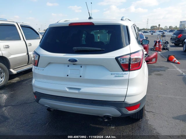 Ford Escape Titanium 2017 1FMCU0J95HUE09030 Image 16