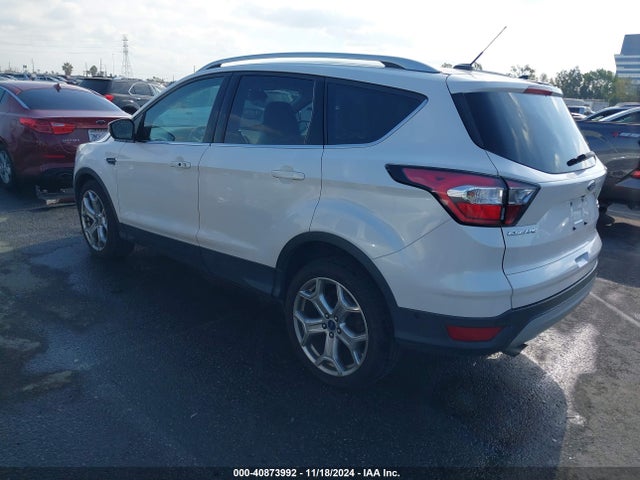 Ford Escape Titanium 2017 1FMCU0J95HUE09030 Image 3