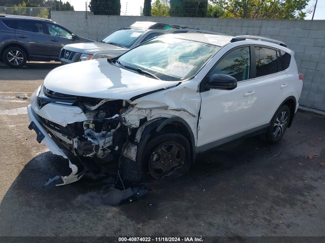 Toyota RAV4 LE 2017 2T3ZFREV1HW359704 Image 2