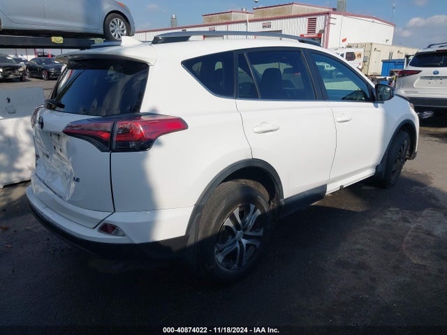 Toyota RAV4 LE 2017 2T3ZFREV1HW359704 Image 4
