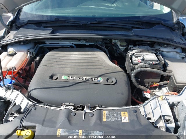 Ford FOCUS ELECTRIC 2014 1FADP3R45EL300682 Image 10