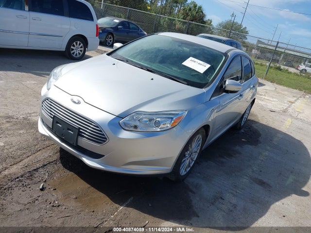 Ford FOCUS ELECTRIC 2014 1FADP3R45EL300682 Image 2