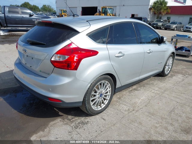 Ford FOCUS ELECTRIC 2014 1FADP3R45EL300682 Image 4