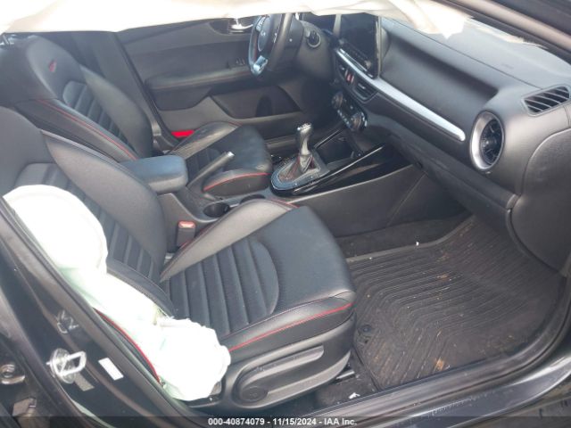 3KPF44AC8NE488188 KIA Forte Gt Manual