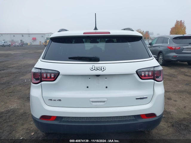 2024 Jeep Compass Latitude 4x4 მანქანა იყიდება აუქციონზე, vin: 3C4NJDBN5RT119438, აუქციონის ნომერი: 40874139