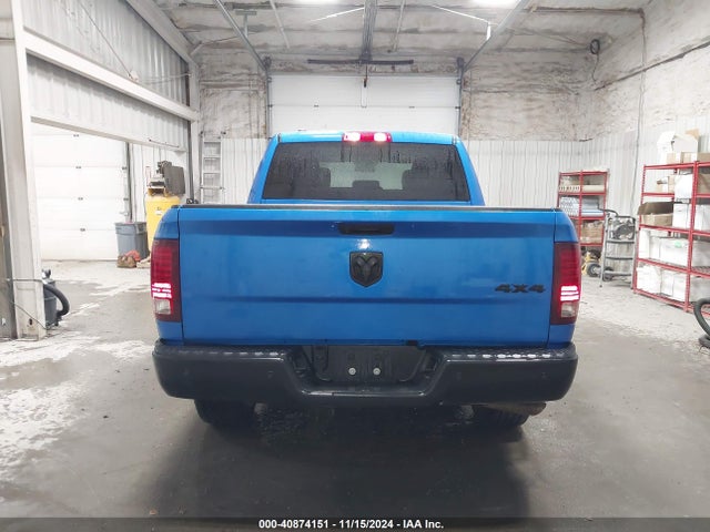 1C6RR7LG5RS149138 RAM 1500 Classic Warlock  4x4 5'7 Box