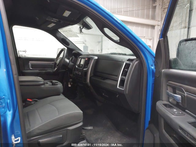 1C6RR7LG5RS149138 RAM 1500 Classic Warlock  4x4 5'7 Box