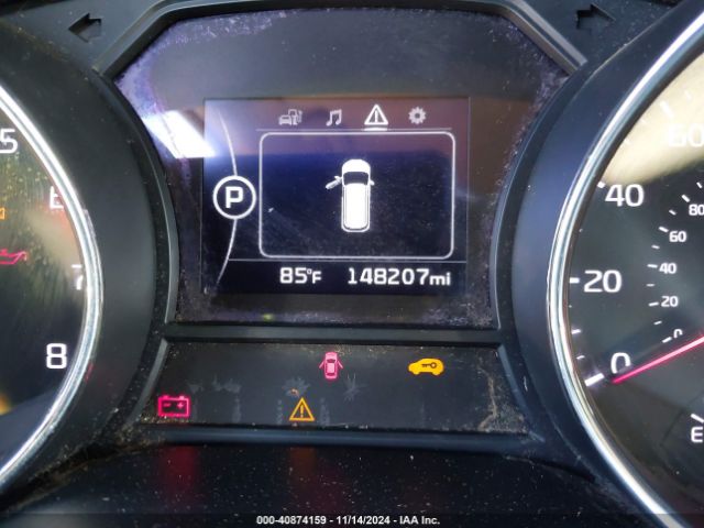 KNDMB5C14H6267437 KIA SEDONA LX