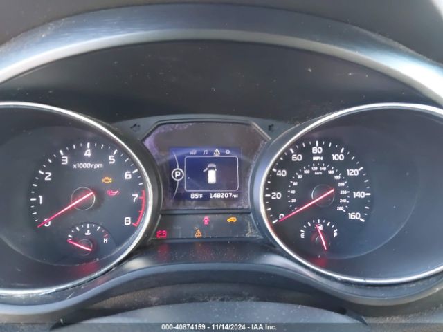 KNDMB5C14H6267437 KIA SEDONA LX