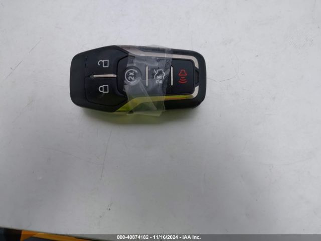 5LMCJ2A93FUJ26432 Lincoln MKC