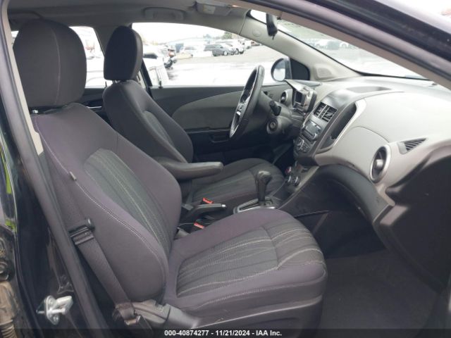 1G1JC6SG1F4189518 Chevrolet Sonic Lt Auto