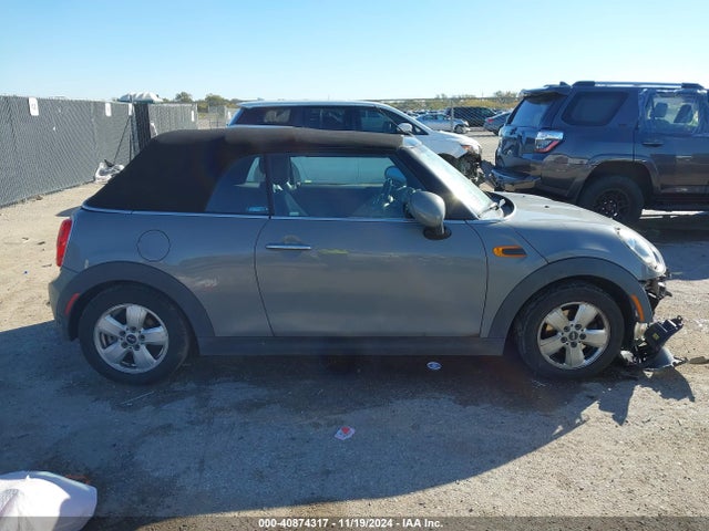 Mini COOPER CONVERTIBLE 2019 WMWWG5C54K3F79313 Image 13