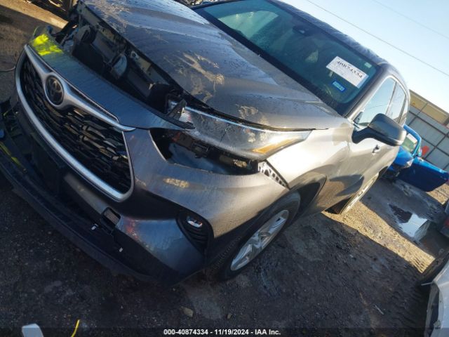 5TDZZRAHXMS517086 Toyota Highlander Le
