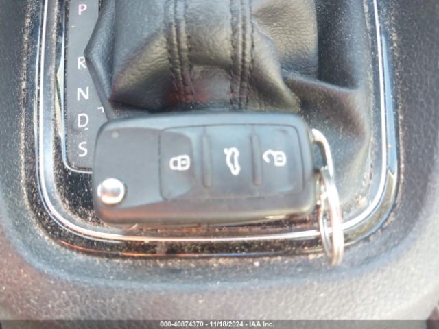 3VWL17AJ5HM252116 Volkswagen Jetta 1.8t Sel/1.8t Sel Premium