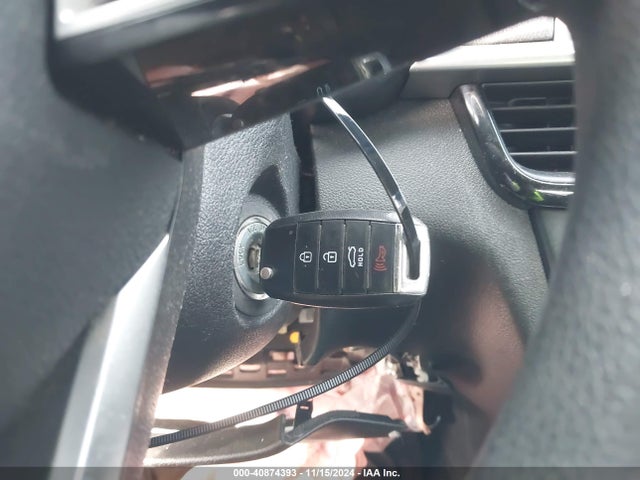 5XXGT4L35KG277974 KIA Optima Lx