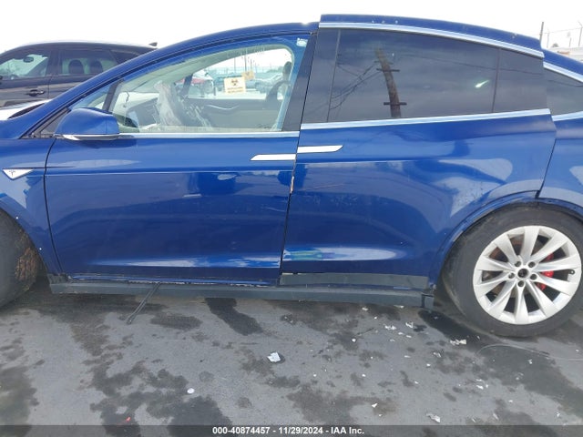 5YJXCBE42GF000168 Tesla Model X 75d/p100d/p90d