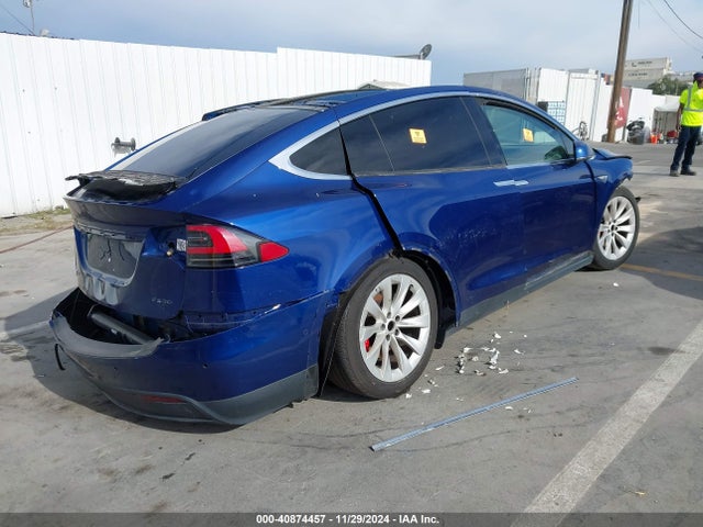 2016 TESLA MODEL X 5YJXCBE42GF000168 Photo 3