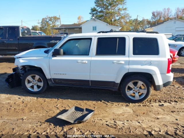 1C4NJPFA2ED698557 Jeep Patriot Latitude
