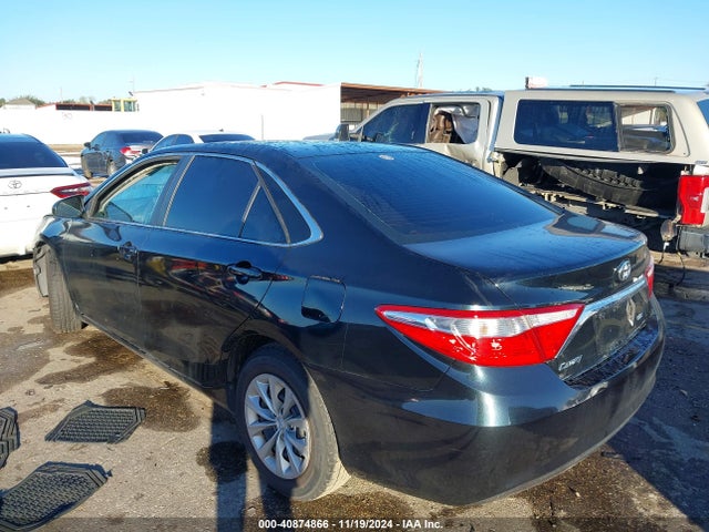 Toyota CAMRY LE 2015 4T4BF1FK8FR481530 Image 3