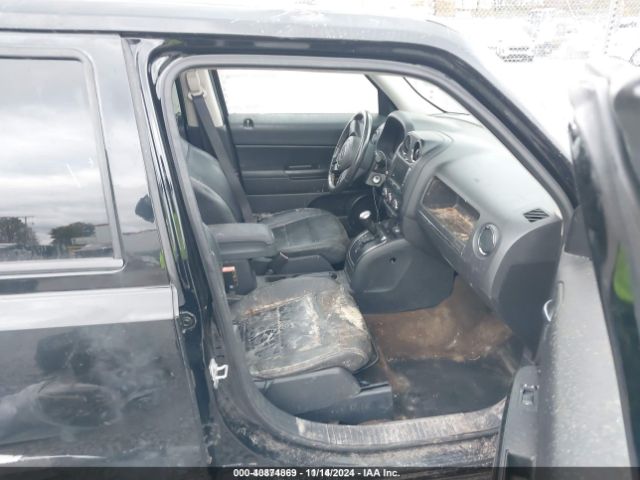 1C4NJPFA2GD554428 Jeep Patriot High Altitude Edition