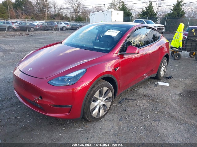 2024 TESLA MODEL Y 7SAYGDEE6RF988624 Photo 1