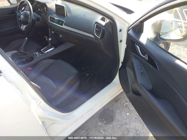 JM1BM1V36E1105620 Mazda Mazda3 S Touring