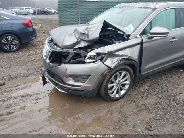 5LMTJ2DH7GUJ04972 Lincoln MKC SELECT