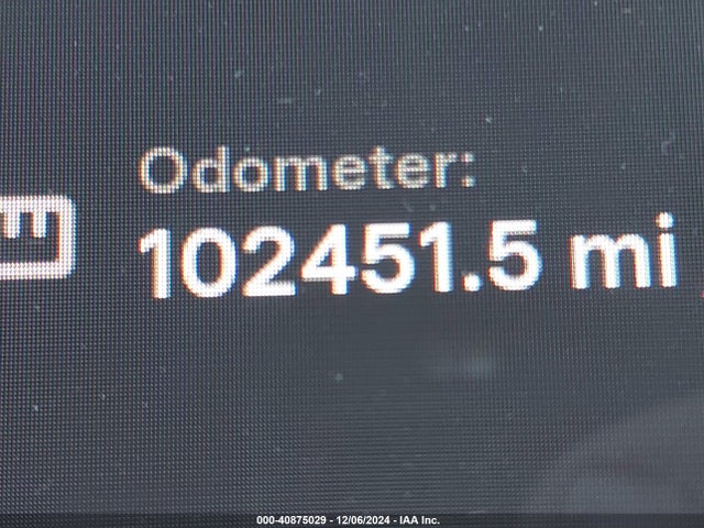 2021 TESLA MODEL Y 5YJYGDEE1MF061276 Photo 6