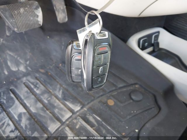 2C4RC1DGXHR565336 Chrysler Pacifica Touring