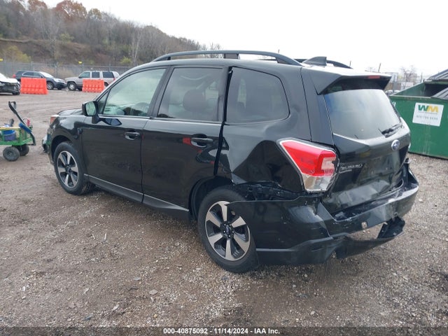 Subaru Forester 2.5i Premium 2017 JF2SJAEC3HH433776 Image 3