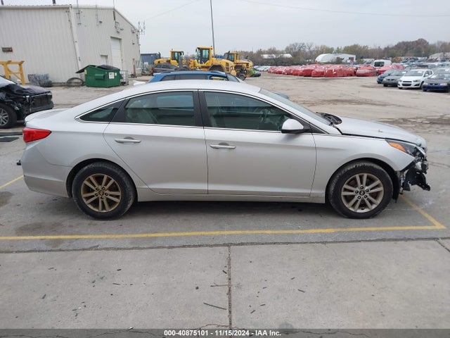 Hyundai SONATA SE 2015 5NPE24AF2FH163612 Image 14