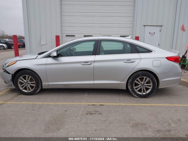 Hyundai SONATA SE 2015 5NPE24AF2FH163612 Image 15