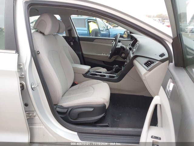Hyundai SONATA SE 2015 5NPE24AF2FH163612 Image 5