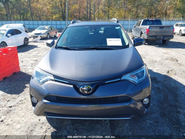 2T3WFREV3JW428241 Toyota Rav4 Adventure/xle