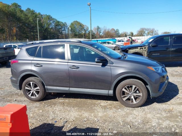 2T3WFREV3JW428241 Toyota Rav4 Adventure/xle