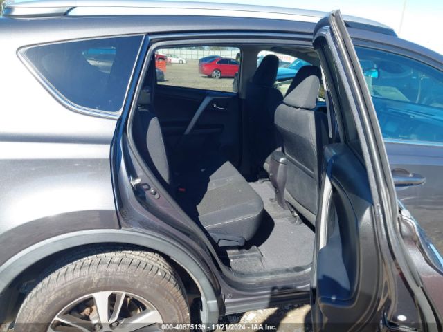 2T3WFREV3JW428241 Toyota Rav4 Adventure/xle