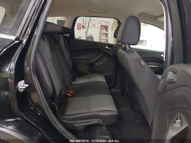 1FMCU9GDXHUA07522 Ford ESCAPE SE
